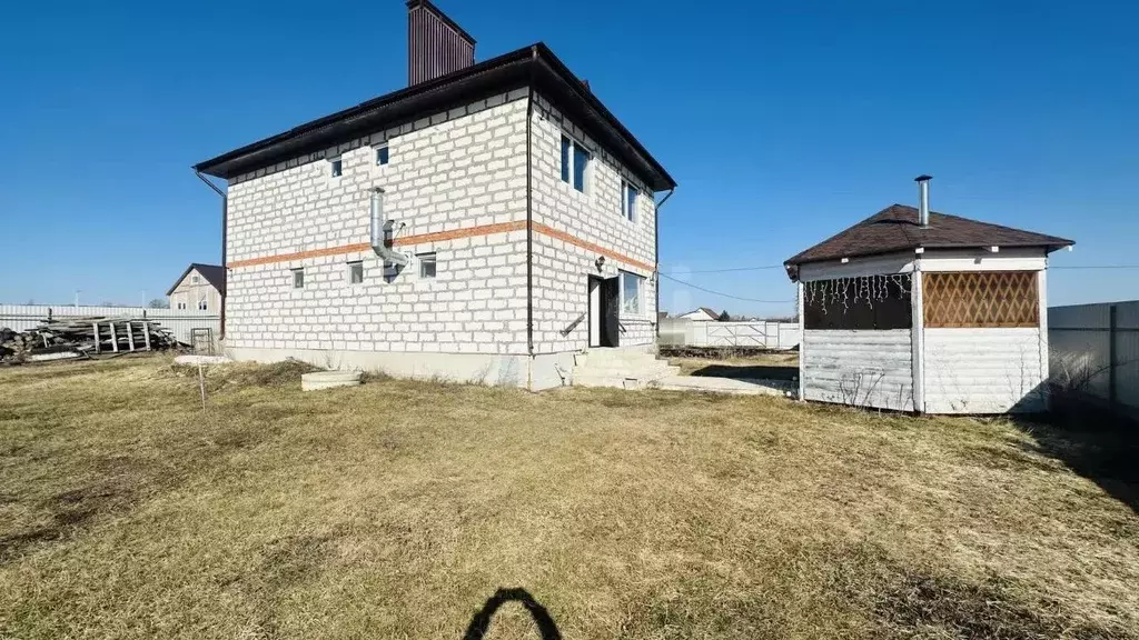 Дом в Мордовия, Рузаевский район, с. Перхляй ул. Солнечная, 9 (184 м) - Фото 0