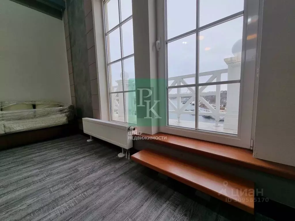 Офис в Севастополь ул. Портовая, 17 (62 м) - Фото 2