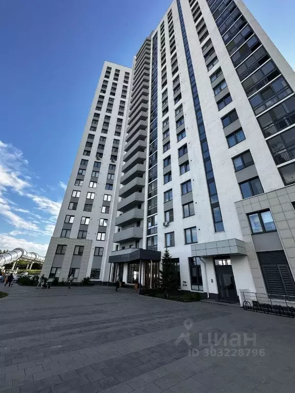 2-к кв. Свердловская область, Екатеринбург ул. Крестинского, 35А (67.0 ... - Фото 2