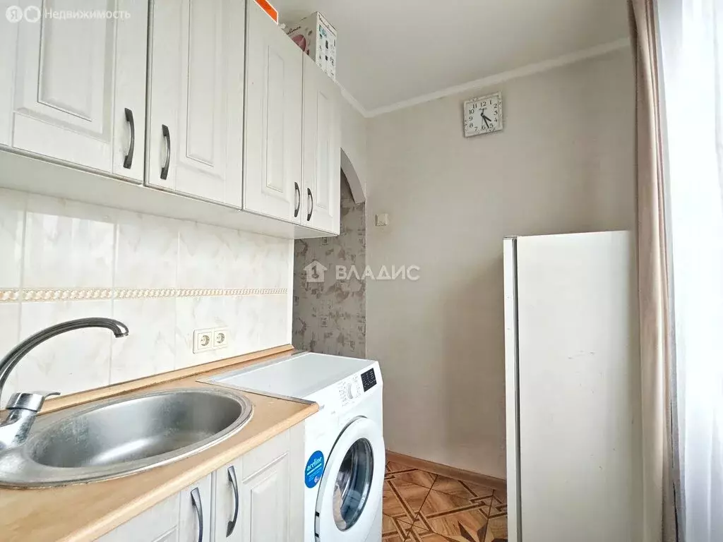 2-комнатная квартира: Бронницы, Советская улица, 137 (41.7 м) - Фото 2