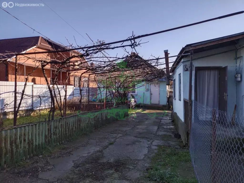 Дом в Крымск, улица Крупской (118 м) - Фото 1