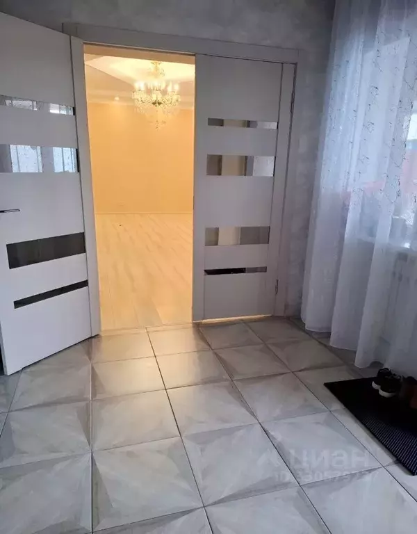 Дом в Краснодарский край, Тихорецк Военный городок мкр,  (120 м) - Фото 2
