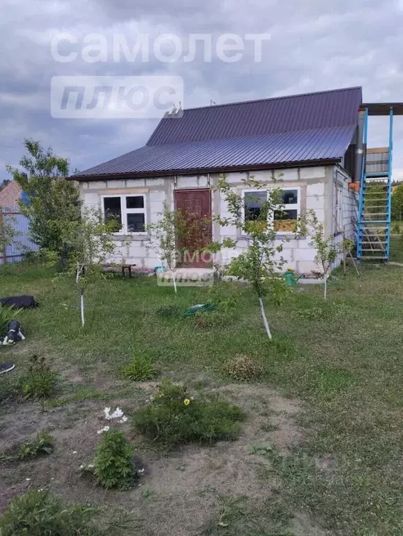 Дом в Липецкая область, Усманский район, Излегощенский сельсовет, с. ... - Фото 0