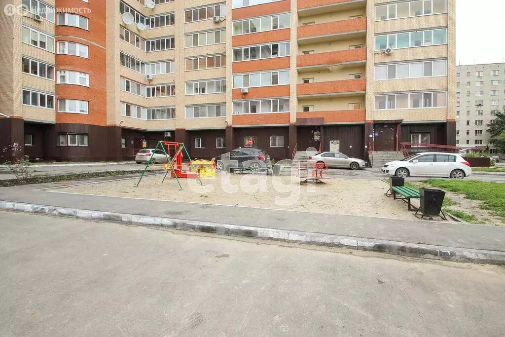 2-комнатная квартира: Тюмень, Пролетарская улица, 109А (76.6 м) - Фото 1