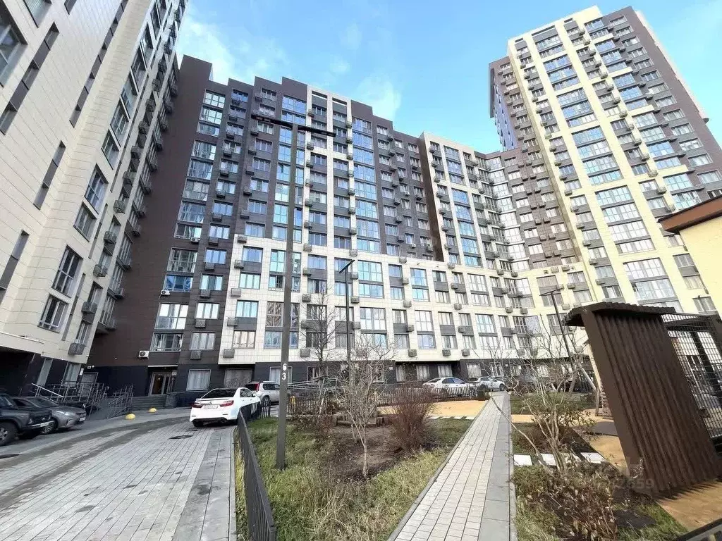 3-к кв. Башкортостан, Уфа ул. Октябрьской Революции, 62/1 (117.5 м) - Фото 1