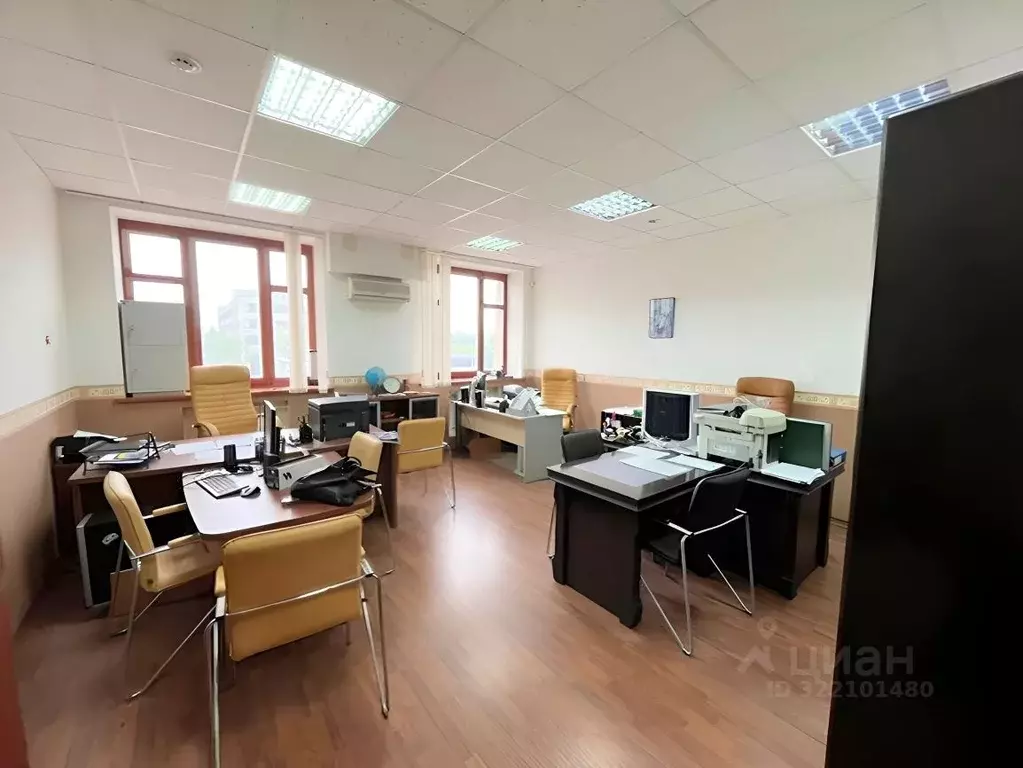 Офис в Самарская область, Самара ул. Неверова, 39к25А (429 м) - Фото 1