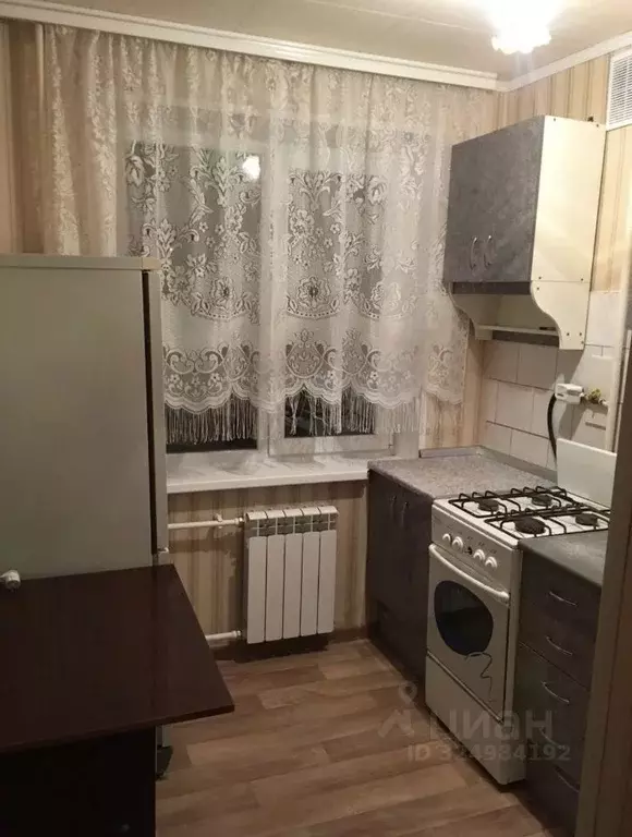 2-к кв. Белгородская область, Старый Оскол Интернациональный мкр, 8 ... - Фото 1