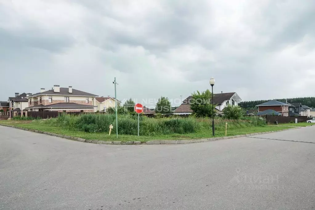 Участок в Москва Цветочный кп, ул. 6-я Фиалковая (10.0 сот.) - Фото 2