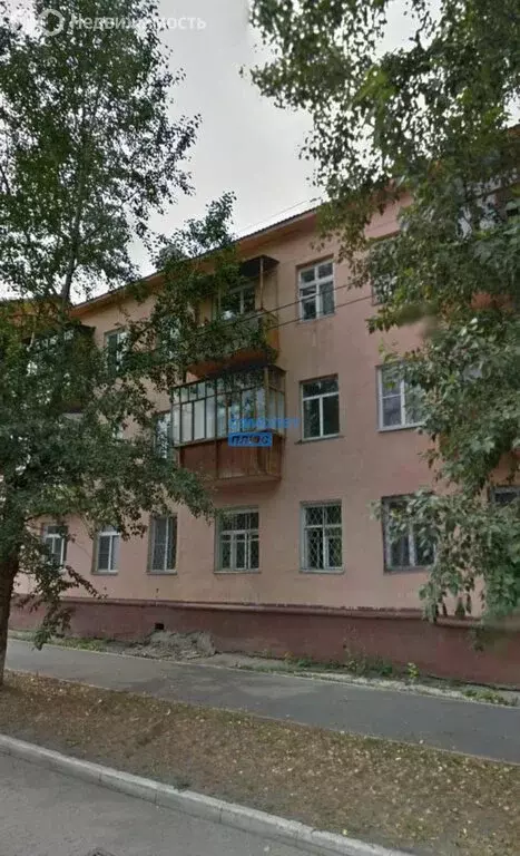 1-комнатная квартира: Бийск, улица Льва Толстого, 156А (29 м) - Фото 0