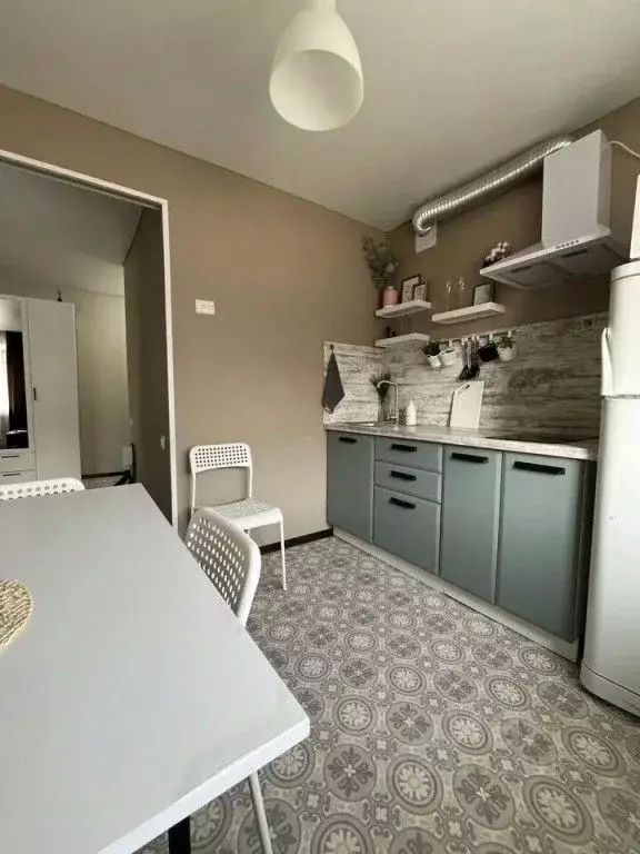 1-к кв. Мурманская область, Кировск ул. 50 лет Октября, 3 (32.0 м) - Фото 2