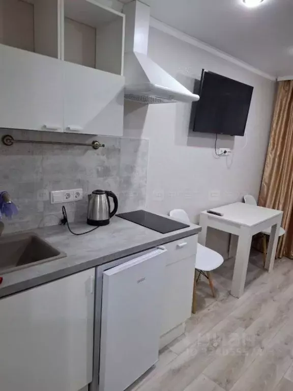 1-к кв. Татарстан, Казань ул. Короленко, 40 (15.0 м) - Фото 1