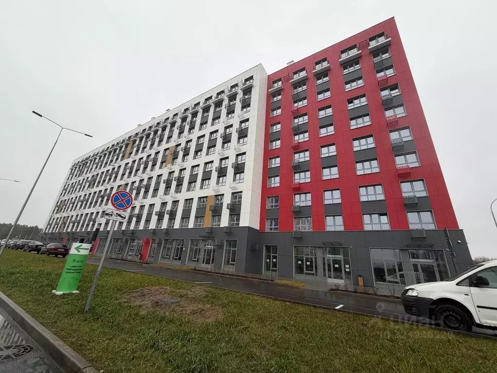 Помещение свободного назначения в Татарстан, Казань ул. Азата ... - Фото 1