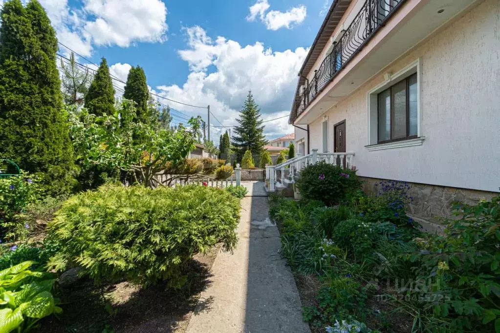 Дом в Крым, Бахчисарай ул. Альминская, 88 (598 м) - Фото 1