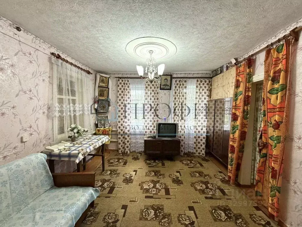 Дом в Белгородская область, Новооскольский муниципальный округ, с. ... - Фото 2