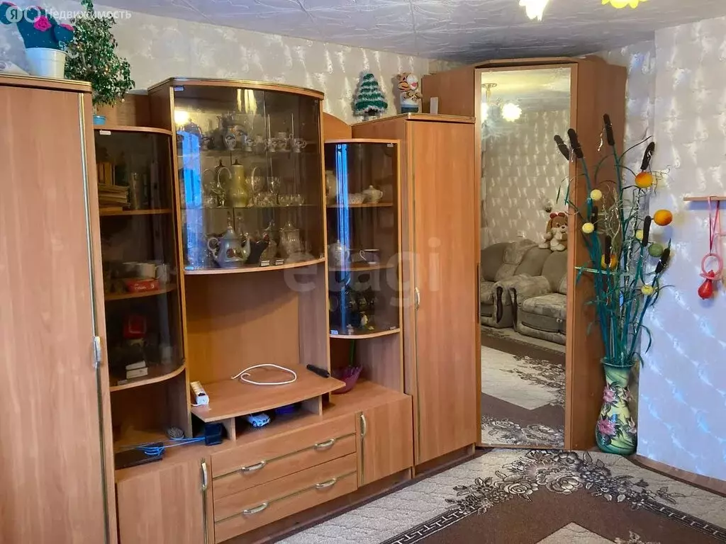 2-комнатная квартира: Ирбит, улица Свердлова, 8 (42.3 м) - Фото 2