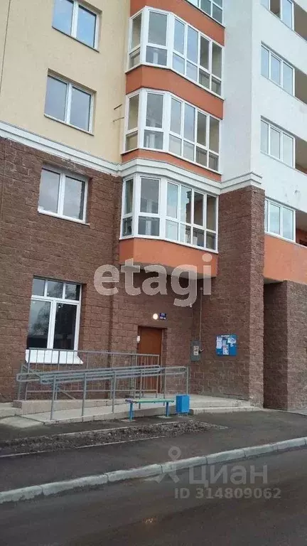 3-к кв. Башкортостан, Уфа Владивостокская ул., 10 (84.2 м) - Фото 0