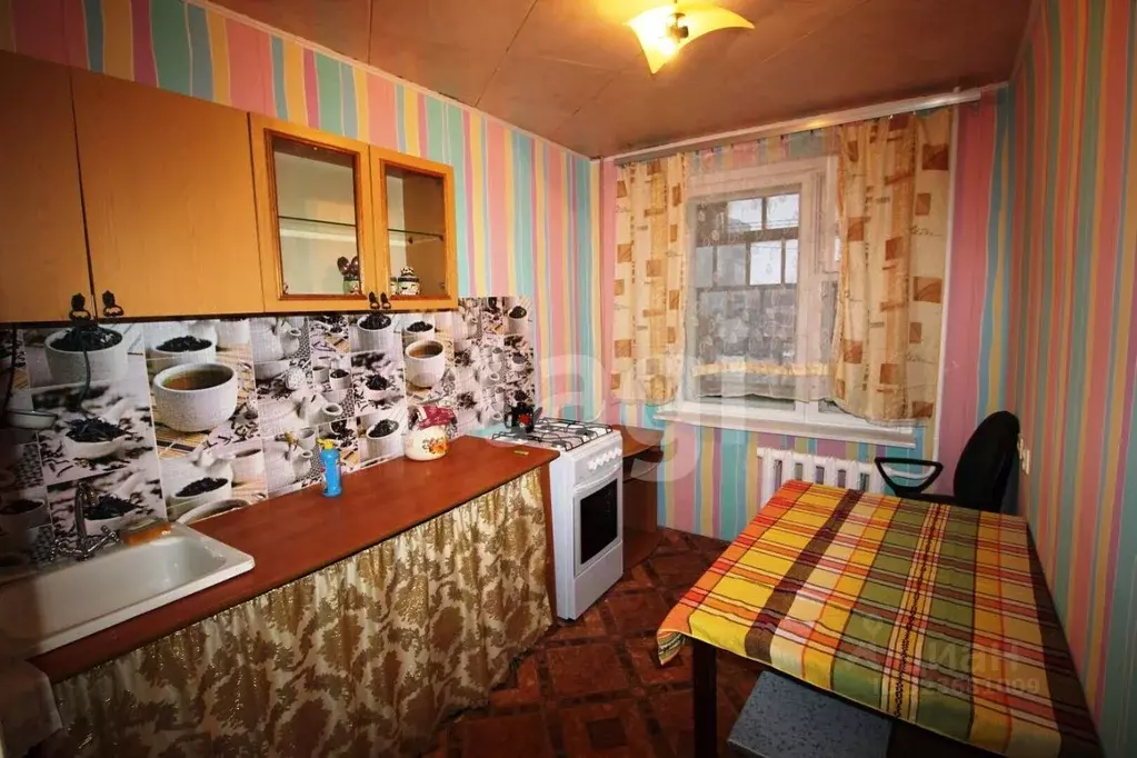 2-к кв. Вологодская область, Шексна рп, Шексна Северная мкр ул. Труда, ... - Фото 1