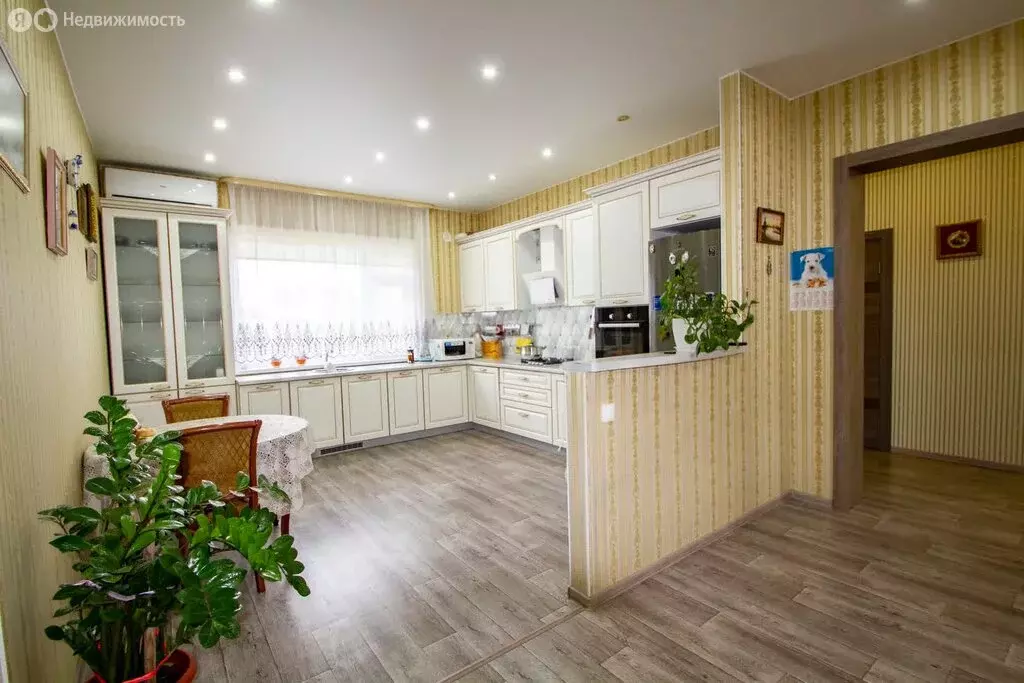 Дом в Ялуторовск, улица Озолина, 40 (118 м) - Фото 1