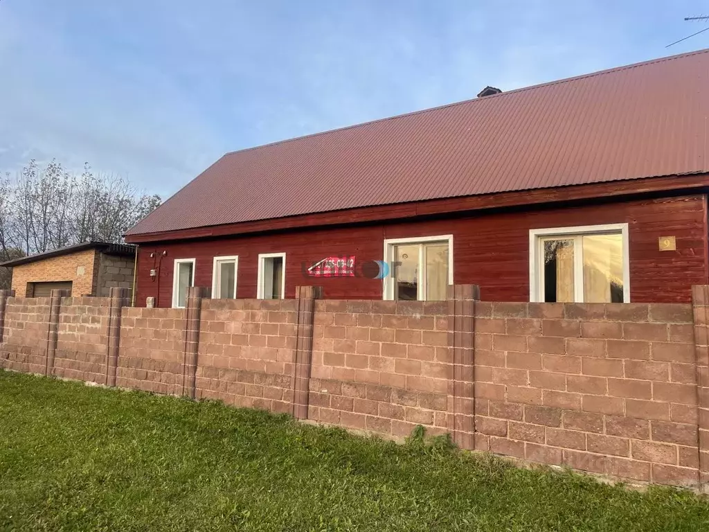 Дом в Башкортостан, Нуримановский район, Байгильдинский сельсовет, с. ... - Фото 1