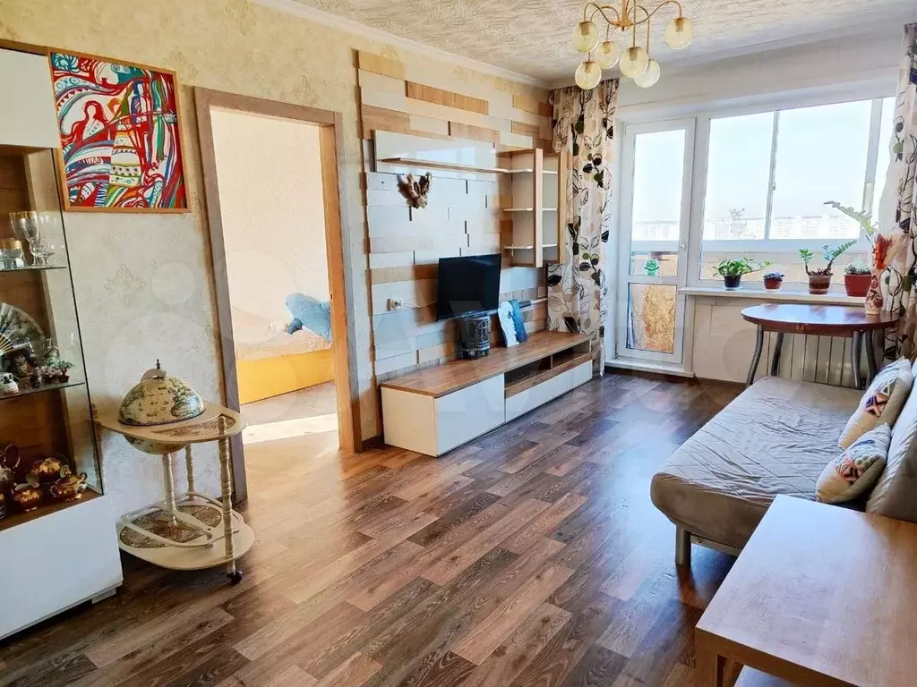 4-к. квартира, 74 м, 9/9 эт. - Фото 1