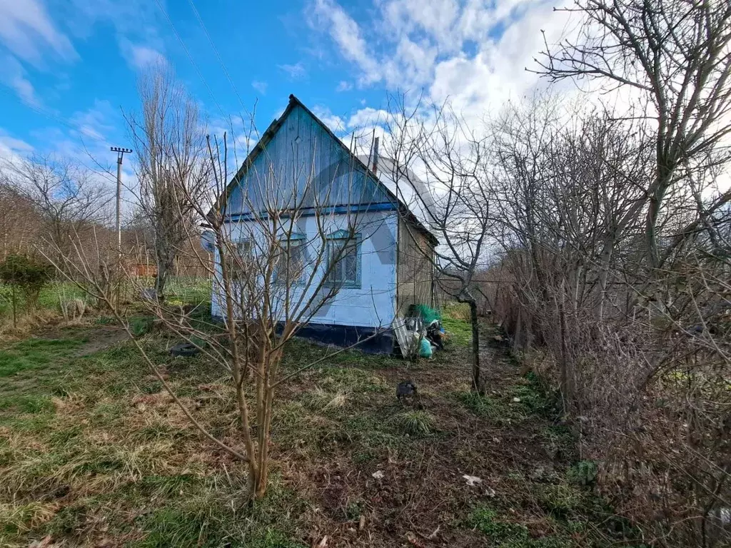 Дом в Краснодарский край, Апшеронский район, Нефтегорск пгт Садовая ... - Фото 1