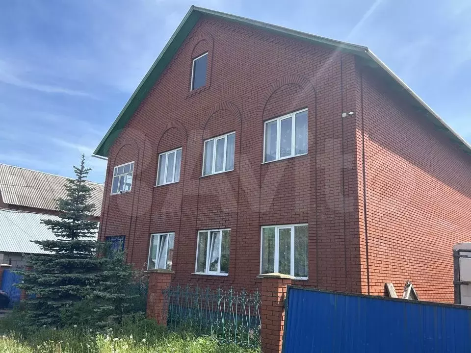 Дом 223 м на участке 8 сот. - Фото 0