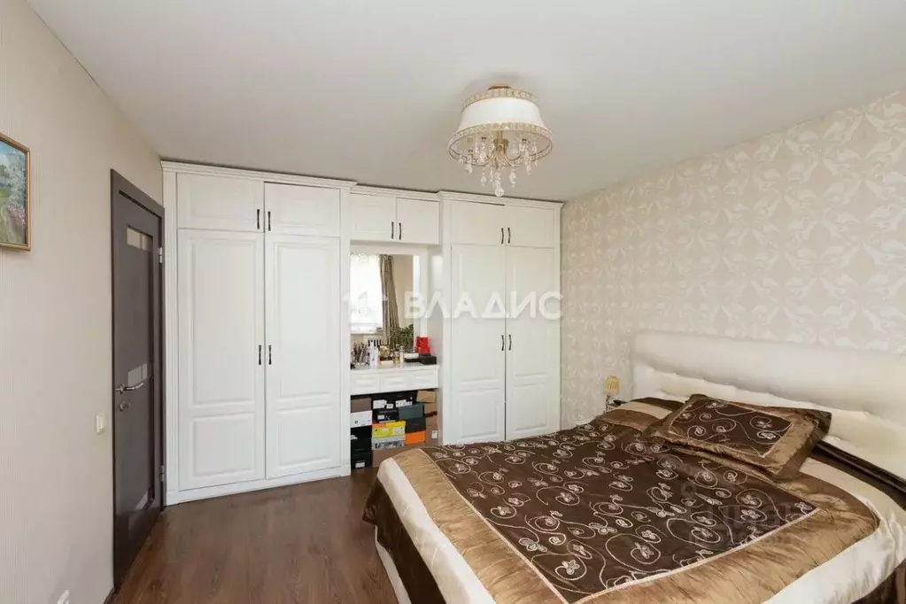 2-к кв. Владимирская область, Владимир ул. Сурикова, 10б (63.7 м) - Фото 1