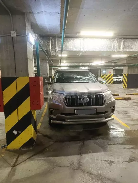 Гараж в Красноярский край, Красноярск ул. Петра Ломако, 2 (13 м) - Фото 1