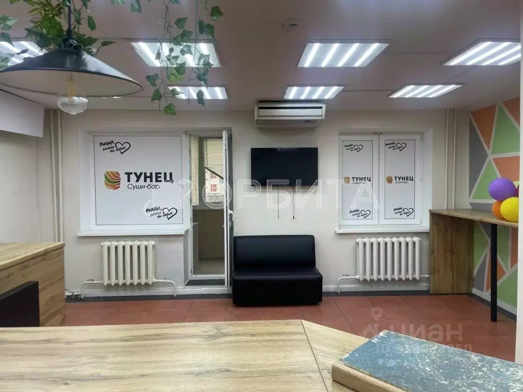 Помещение свободного назначения в Тюменская область, Тюмень ул. ... - Фото 1