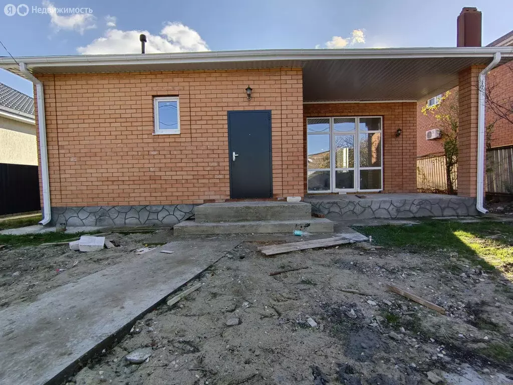 Дом в Астрахань, улица Головина (116.3 м) - Фото 2