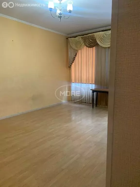 3-комнатная квартира: Калининград, Ярославская улица, 13 (88.4 м) - Фото 1