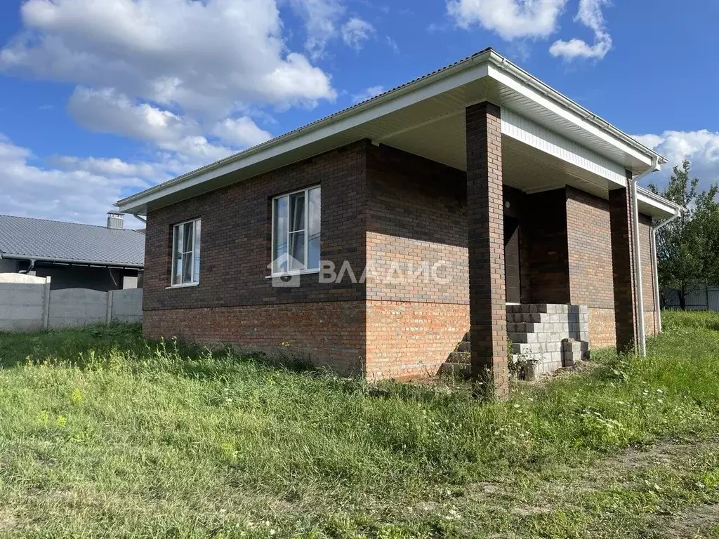 Дом в Белгородская область, Белгородский район, Тавровское с/пос, с. ... - Фото 1
