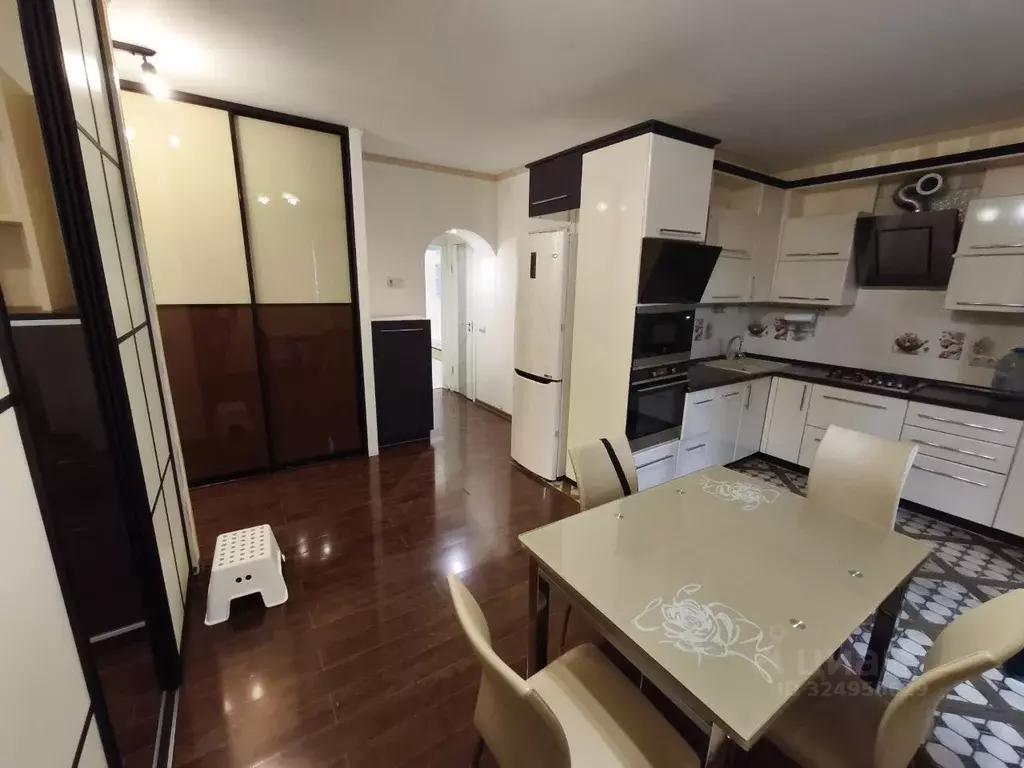 3-к кв. Владимирская область, Александров ул. Королева, 4К3 (72.5 м) - Фото 2