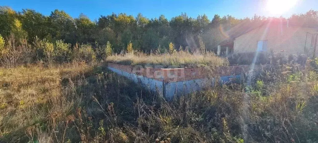 Участок в Белгородская область, Старооскольский городской округ, с. ... - Фото 0