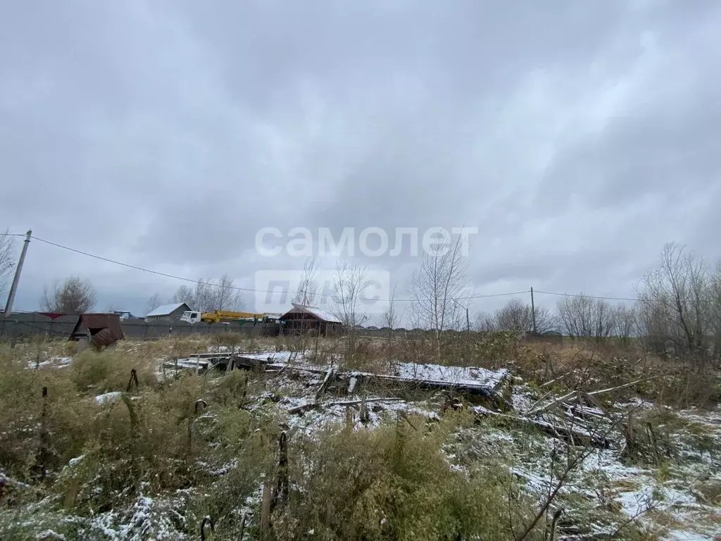 Участок в Московская область, Сергиево-Посадский городской округ, д. ... - Фото 0