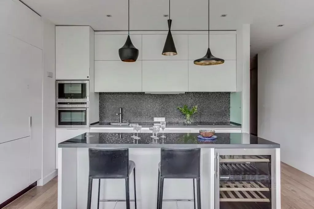 Квартира, 3 комнаты, 113 м - Фото 1