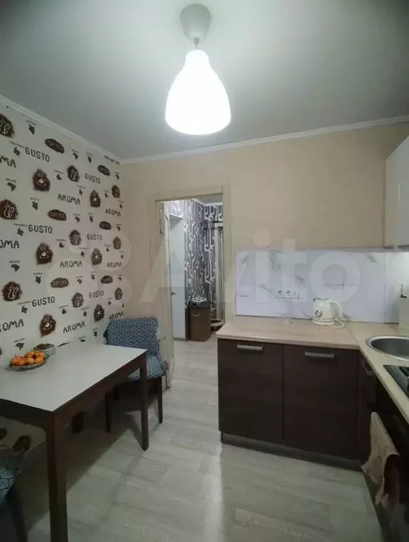 2-к. квартира, 49 м, 2/5 эт. - Фото 1