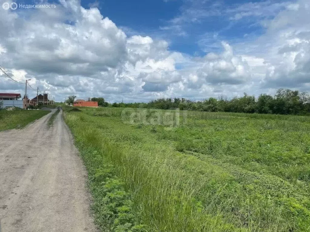 Участок в посёлок Октябрьский, Просторная улица (7.58 м) - Фото 2