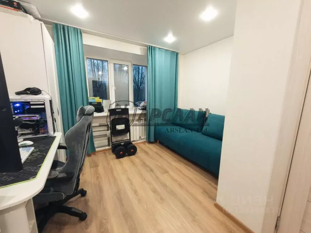 Комната Татарстан, Казань ул. Братьев Касимовых, 6 (13.0 м) - Фото 1