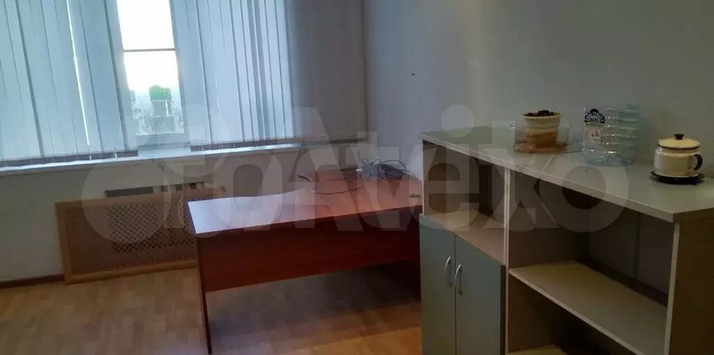Продам офисное помещение, 2419 м - Фото 1