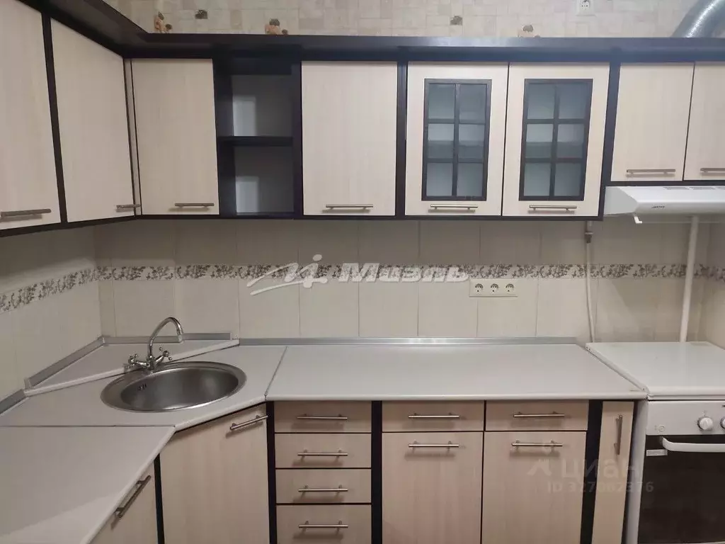 1-к кв. Крым, Симферополь ул. Маршала Василевского, 51 (34.9 м) - Фото 2