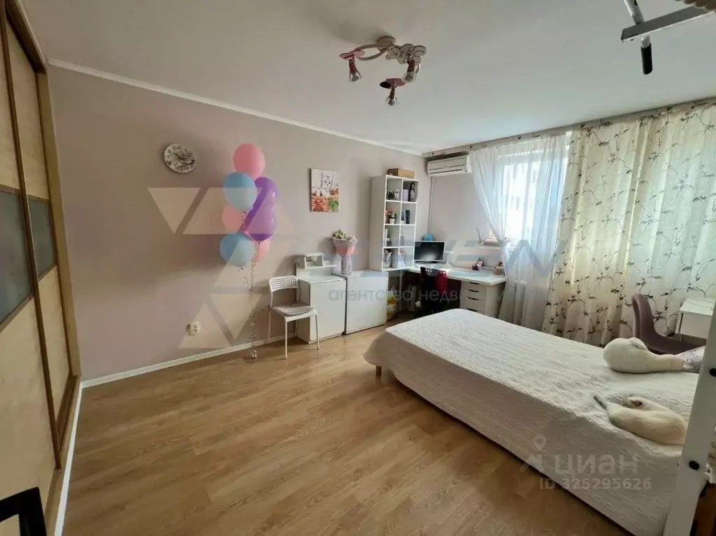 3-к кв. Севастополь ул. Астана Кесаева, 14В (71.6 м) - Фото 2