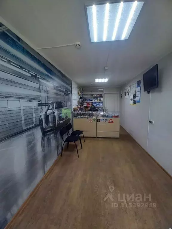 Торговая площадь в Курганская область, Курган Уральская ул., 3 (58 м) - Фото 1
