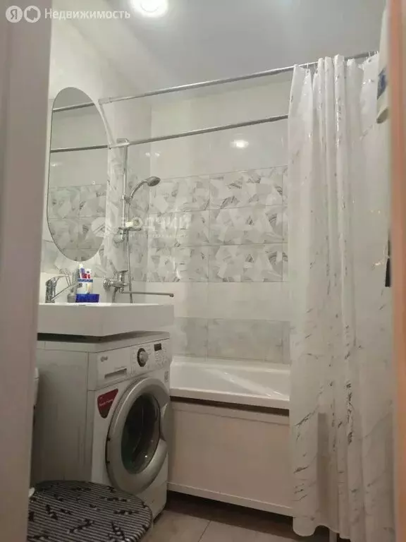 1-комнатная квартира: Чебоксары, улица Чапаева, 5к1 (31 м) - Фото 1