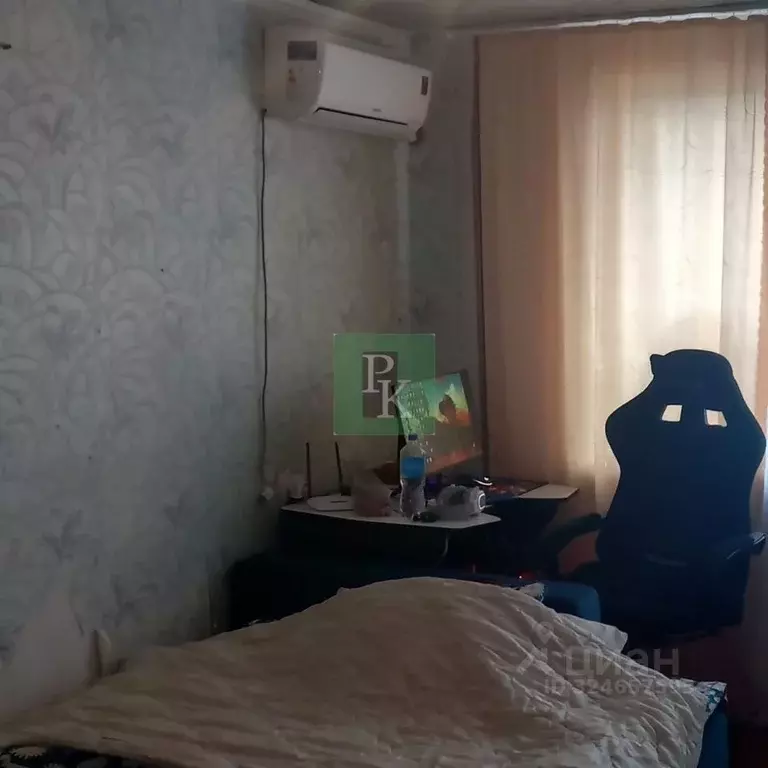 3-к кв. Крым, Красногвардейское пгт ул. 50 лет Октября, 27 (64.7 м) - Фото 2