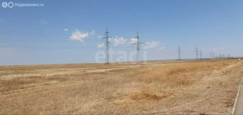 Участок в Республика Крым, муниципальный округ Феодосия, село Степное, ... - Фото 2