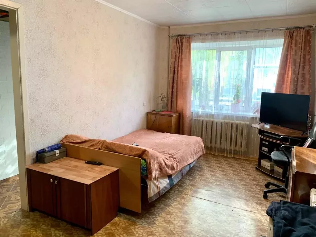 2-к кв. Брянская область, Брянск ул. 2-я Аллея, 18 (42.0 м) - Фото 1
