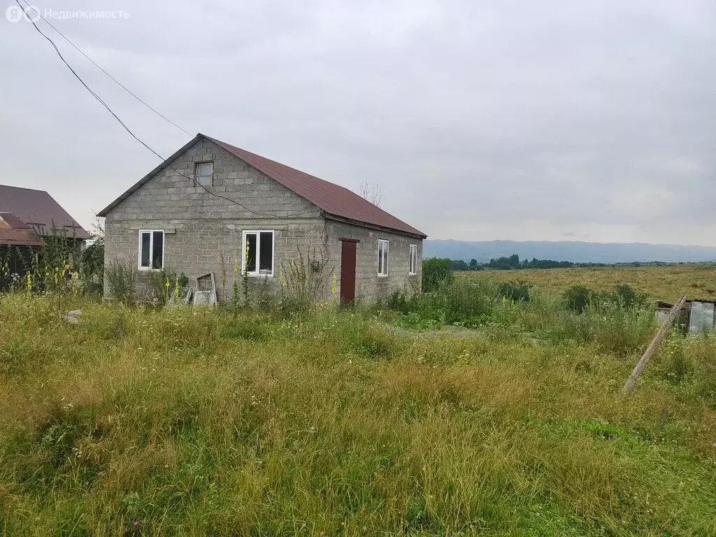 Дом в село Сунжа, Иристонская улица, 139 (90 м) - Фото 1
