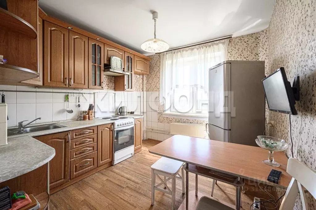 2-к кв. Новосибирская область, Новосибирск ул. Мира, 41 (51.6 м) - Фото 0