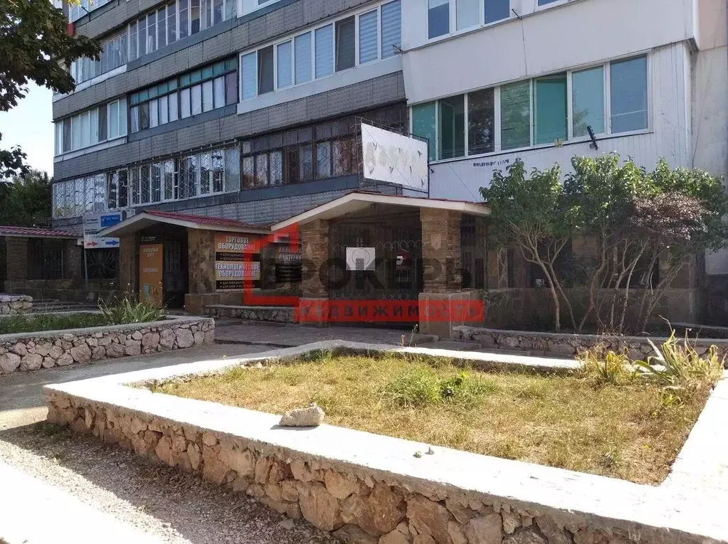 Помещение свободного назначения в Севастополь ул. Руднева, 9 (20 м) - Фото 1